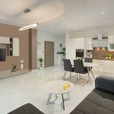 Viras Luxury Lejlighed Pula