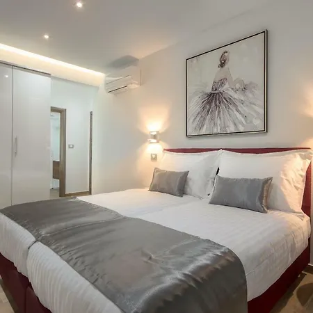 Viras Luxury Appartamento Pola