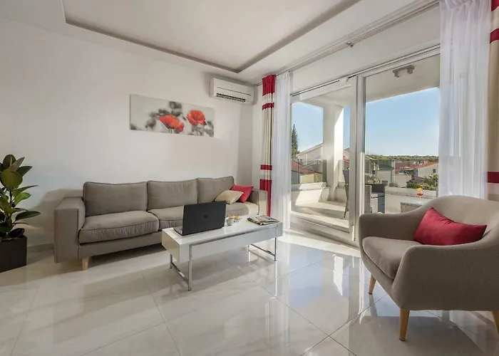 Viras Luxury Apartament